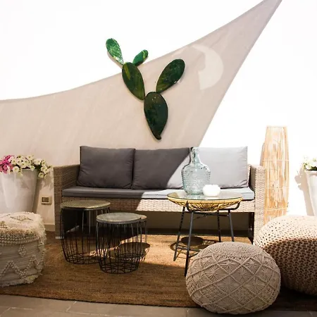 Enjoytrulli - Unesco Site * Alberobello