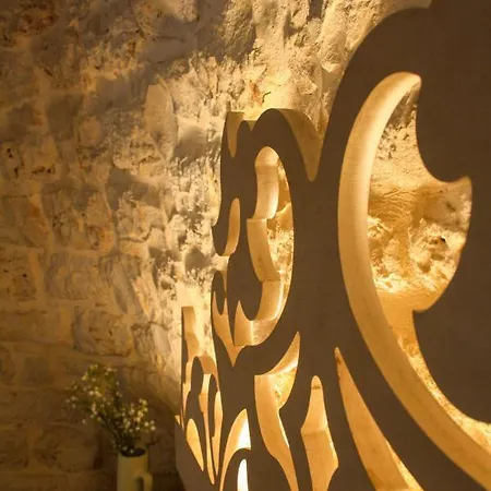 Enjoytrulli - Unesco Site * Alberobello